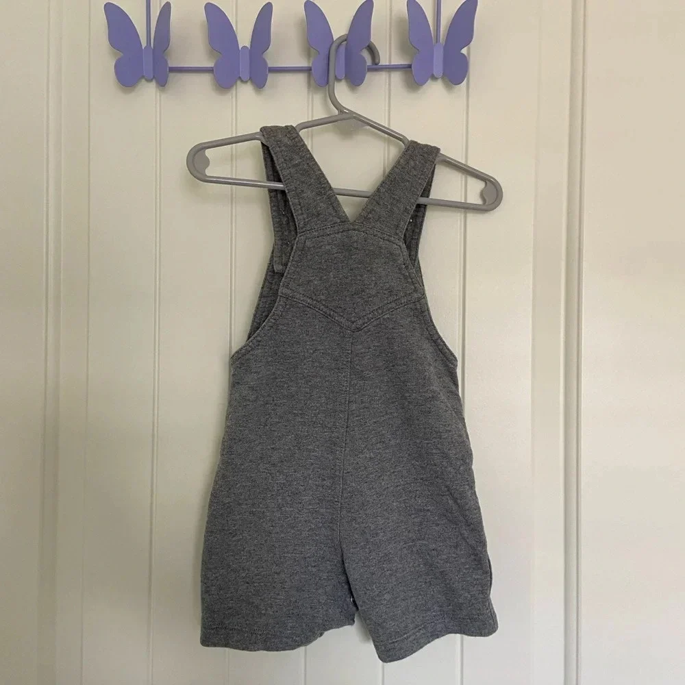EUC |‎ Carter’s baby boy face themed jumper — 18 months